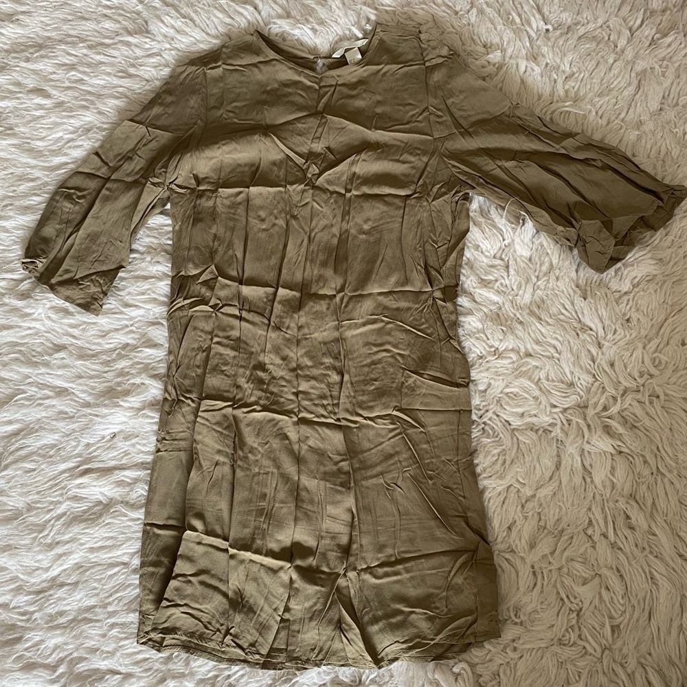 Airy Quarter Sleeves Dress